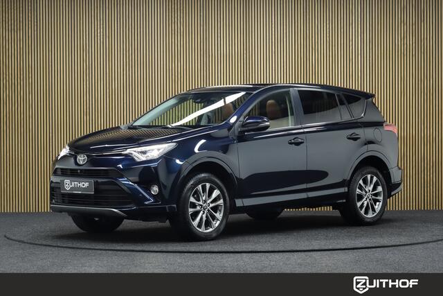 Toyota RAV4 2.0 VVT-i AWD Executive | Elek. Glazen Schuifdak | Afneembare Trekhaak | 360° Camera | Cruise-control | Clima | Navigatie | Stoelverwarming | Parkeersensoren V+A | Lederen Bekleding | Keyless | Dodehoekdetectie