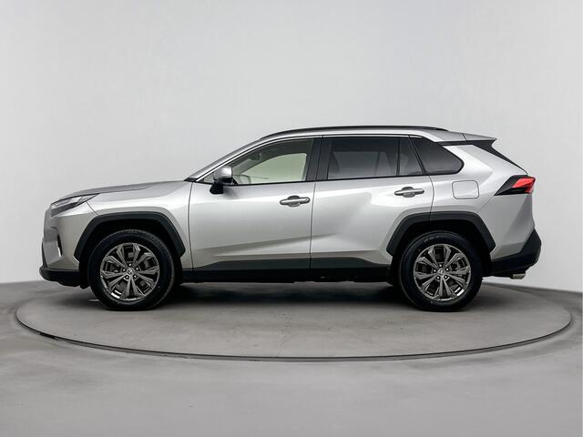 Toyota RAV4 2.5 Hybrid AWD Executive | Leder | Navigatie | PDC | Elek. Kofferklep |