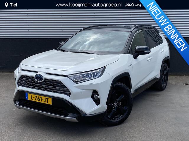 Toyota RAV4 2.5 Hybrid AWD Bi-Tone Trekhaak, Stoel- & Stuurwiel verwarmd, PDC, LED, Smart Key, Privacy glass