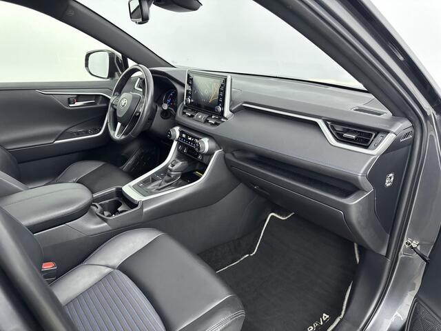 Toyota RAV4 2.5 Hybrid Bi-Tone Limited | Navigatie | Panoramadak | Stoelverwarming | Leder |