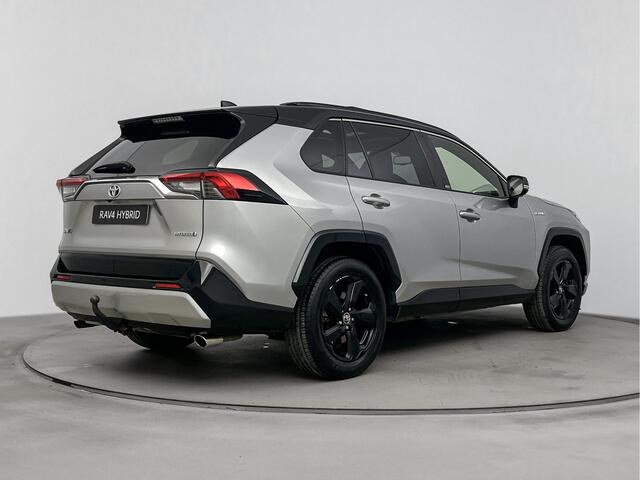 Toyota RAV4 2.5 Hybrid Bi-Tone | Parkeersensoren voor en achter | Carplay | 360 Graden Camera | Elektrische Achterklep |