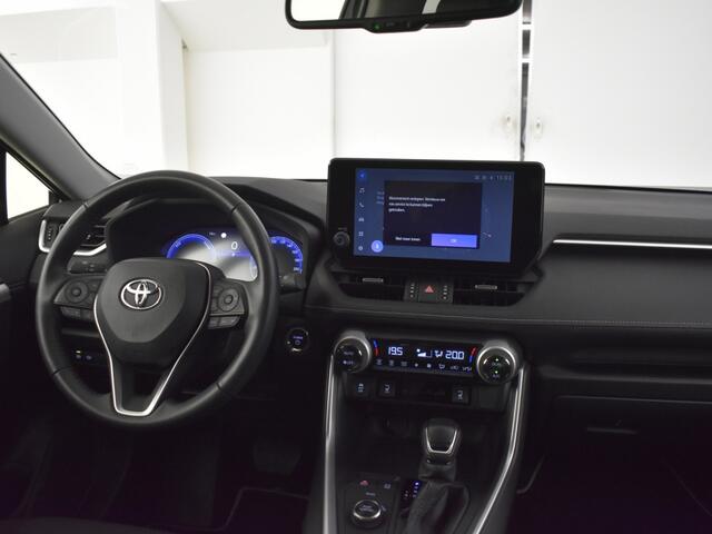 Toyota RAV4 2.5 Hybrid AWD Dynamic | Navigatie | Trekhaak