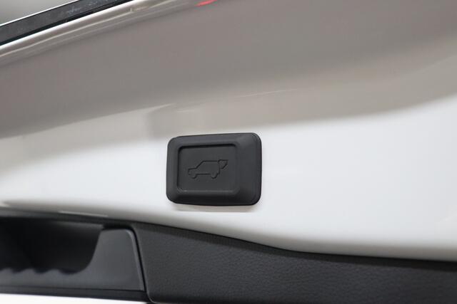 Toyota RAV4 2.5 Hybrid Style Bi-Tone | Innovation-Pakket | JBL Audio | Adaptive-cruise | 360° Camera | Clima | Leder | Stoel & Stuurverwarming | Parkeersensoren V+A | Apple Carplay & Android Auto | Navigatie | Keyless | Dodehoekdetectie