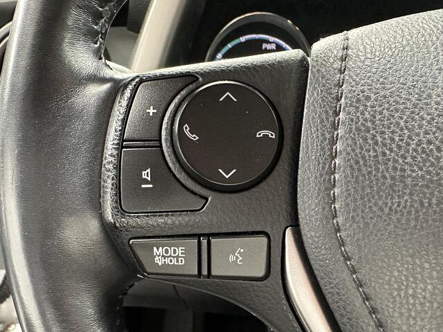 Toyota RAV4 2.5 Hybrid Style Stoel/Stuur verwarming, Trekhaak, Apple carplay scherm
