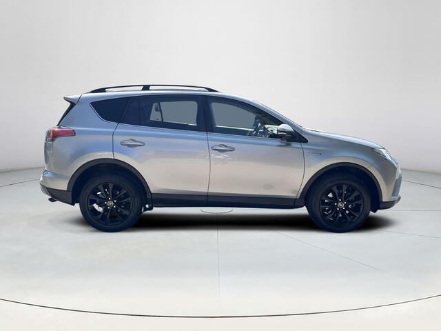 Toyota RAV4 2.5 Hybrid Executive | 06-10141018 Voor meer informatie