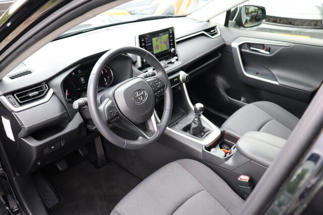 Toyota RAV4 2.0 VVT-iE Active, Trekhaak trekgewicht 2000KG, Parkeercamera, Adaptieve cruise control, speed limiter.