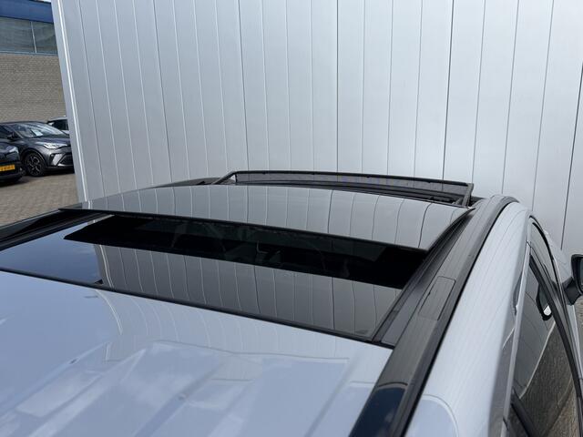 Toyota RAV4 2.5 Hybrid AWD Executive Trekhaak Dealer Onderhouden Stoel Koeling/Verwarming