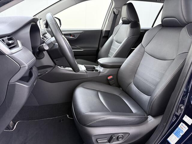 Toyota RAV4 2.5I Hybrid Leder+Verwarming+Memory Adap.Cruise Navi Camera Ecc Apple Carplay Android Auto Miracast(TM) Elek.Achterklep Active Stuur+Voorruit+Achterbankverwarming Keyless Lane Assist Privacy Glas Lmv Elek.Stoel Bluetooth Led