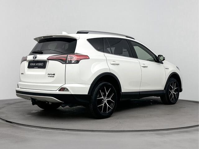 Toyota RAV4 2.5 Hybrid AWD Style Black & White Edition | Trekhaak | Navigatie |