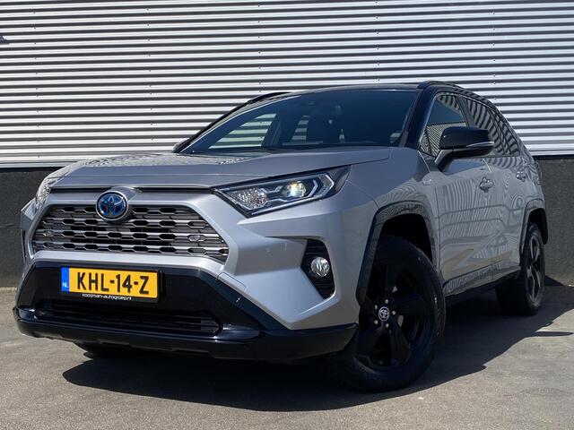 Toyota RAV4 2.5 Hybrid AWD Bi-Tone Navigatie, Apple CarPlay/Android Auto, PDC v&a, keyless, JBL audio, elektr. achterklep