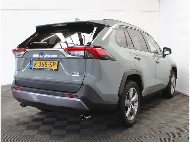 Toyota RAV4 2.5 Hybrid Dynamic CLIMATE | CARPLAY | CAMERA | ADAPCRUISE | LED | DAB | LMV18 | NAVI