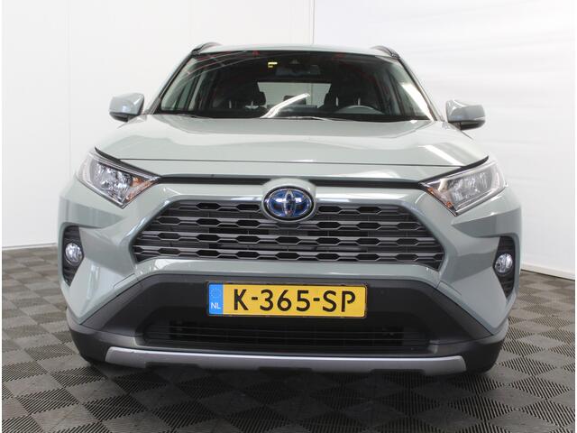Toyota RAV4 2.5 Hybrid Dynamic CLIMATE | CARPLAY | CAMERA | ADAPCRUISE | LED | DAB | LMV18 | NAVI
