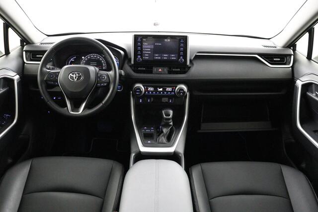 Toyota RAV4 2.5 Hybrid TeamNL | Leder bekleding | Trekhaak | stoelverwarming | Apple Carplay/Android Auto |