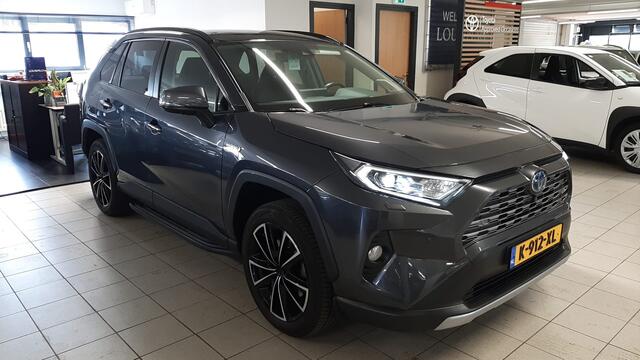Toyota RAV4 2.5 Hybrid AWD Executive Origineel NL auto Treeplanken Trekhaak Premium Pack 1650kg trekgewicht AWD Executive Origineel NL auto Treeplanken Trekhaak Premium Pack 1650kg trekgewicht