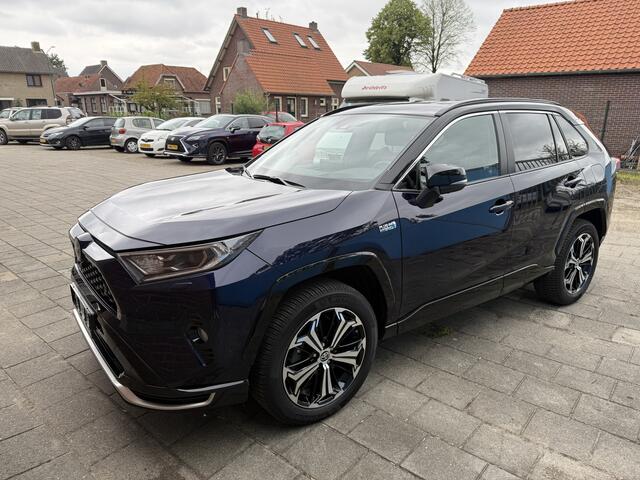 Toyota RAV4 2.5 Plug-in Hybrid AWD Executive Bi-Tone Stoelverkoeling/verwarming, Airco op afstand bediend, Camera in binnenspiegel