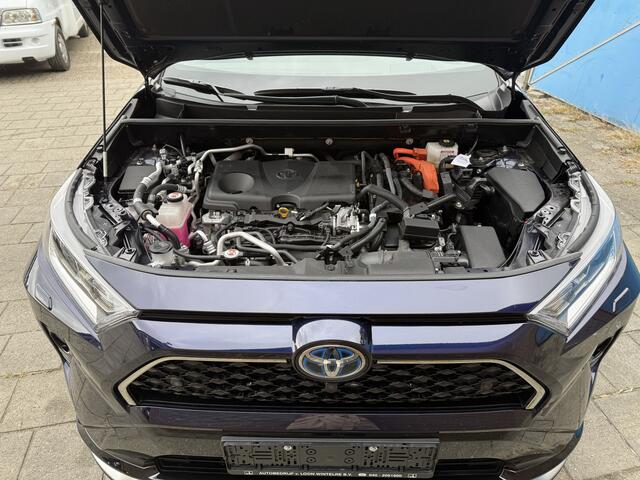 Toyota RAV4 2.5 Plug-in Hybrid AWD Executive Bi-Tone Stoelverkoeling/verwarming, Airco op afstand bediend, Camera in binnenspiegel