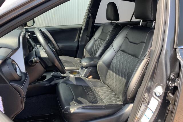 Toyota RAV4 2.5 Hybrid AWD Executive | Stoelverwarming | Elektrische Stoelen | Leer