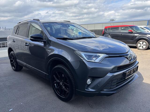 Toyota RAV4 2.5 Hybrid AWD Dynamic Smart Key, Parkeersensoren voor + achter, LMV, Adaptieve cruise control, Climate control, Achteruitrijcamera