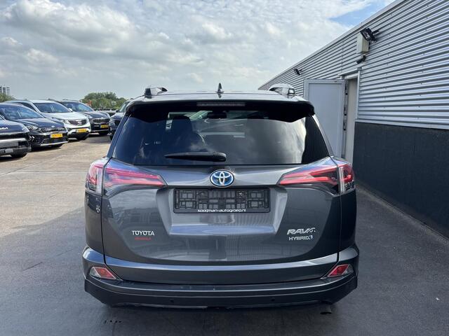 Toyota RAV4 2.5 Hybrid AWD Dynamic Smart Key, Parkeersensoren voor + achter, LMV, Adaptieve cruise control, Climate control, Achteruitrijcamera