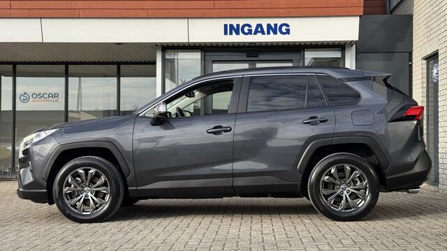 Toyota RAV4 2.5. Style | Navi | Camera | Cruise