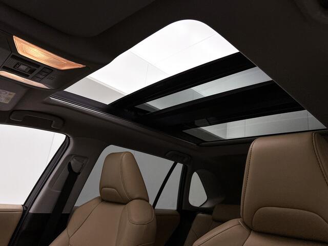 Toyota RAV4 2.5 Hybrid AWD Executive | Navigatie | Leer | Elektrische stoel | ACC | Climate Control