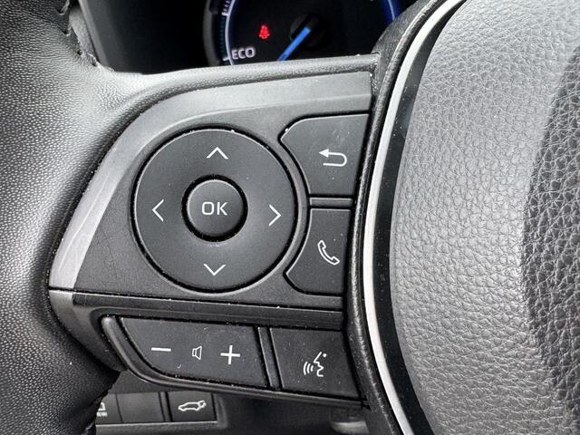 Toyota RAV4 2.5 Hybrid AWD Executive + Trekhaak en 1.650KG trekgewicht ,Slechts 26.535KM ,Stoel verwarming ,JBL Premium audio , Elektr. bedienbare achterklep ,Adaptive cruise control, Alarm
