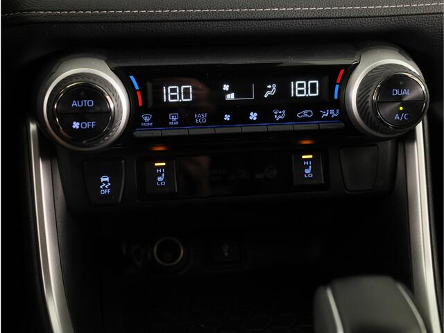 Toyota RAV4 2.5 Hybrid Style | Bearlock | JBL Audio | 360­° Camera |