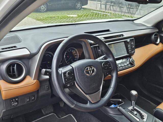 Toyota RAV4 2.5 Hybrid AWD Executive Leer Memory JBL 1e eig