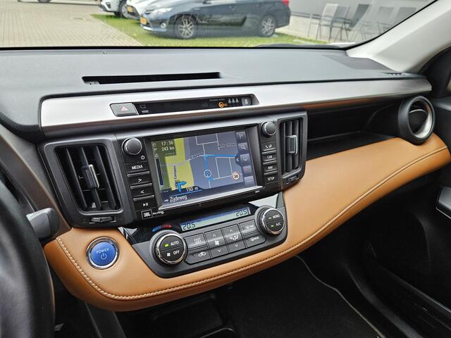 Toyota RAV4 2.5 Hybrid AWD Executive Leer Memory JBL 1e eig