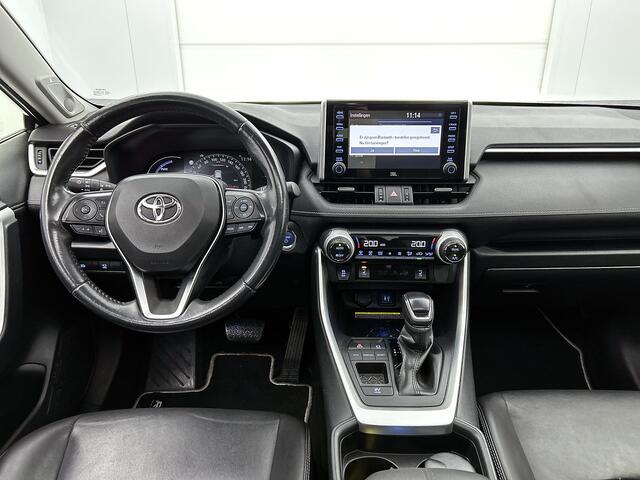 Toyota RAV4 2.5 Hybrid Executive | Panorama schuif/kantel dak | JBL | Elektrisch verstelbare bestuurdersstoel met geheugen | Trekhaak | Lederen bekleding | 360 Camera + camera functie binnenspiegel | Navigatie |