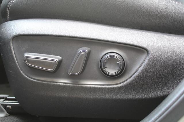 Toyota RAV4 2.5 Hybrid AWD Executive | Rijklaar | Memory | Leder | LED | Apple/Android | Stoel-/stuurverw. | Blind Spot | Dealer onderhouden