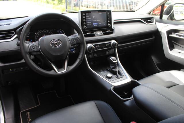 Toyota RAV4 2.5 Hybrid AWD Executive | Rijklaar | Memory | Leder | LED | Apple/Android | Stoel-/stuurverw. | Blind Spot | Dealer onderhouden
