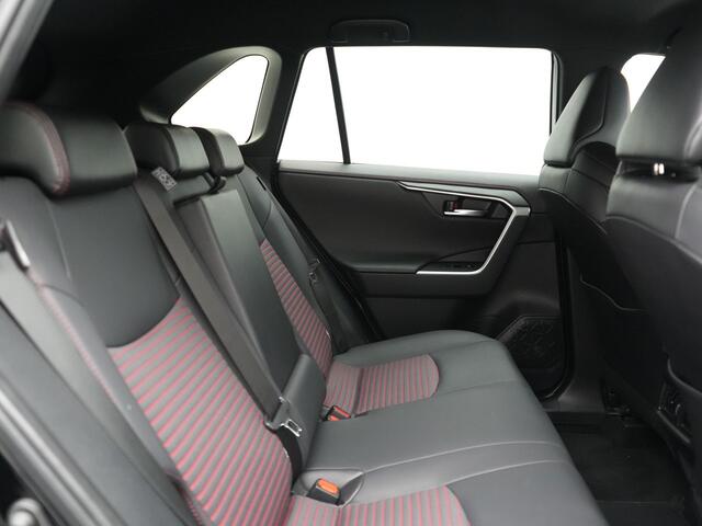 Toyota RAV4 2.5 Style PHEV 306pk Dealer O.H | Trekhaak Afn. | Adaptive Cruise | Camera | Apple Carplay | Sportstoelen & Stuur Verwarmd | Keyless | Blis | DAB | 19"L.M | Plug In Hybrid |