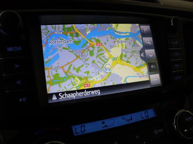 Toyota RAV4 2.5 Hybrid Dynamic | Dealer Onderhouden | 1e Eigenaar | Navigatie | Trekhaak | Cruise Control Adaptive | Climate Control | Achteruitrijcamera | Parkeersensoren voor+achter |