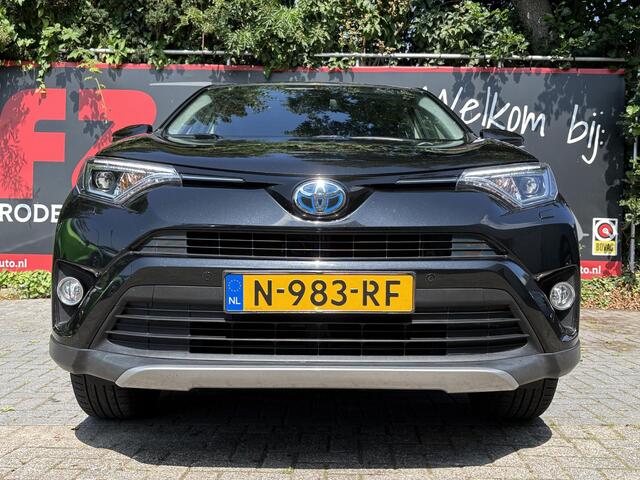 Toyota RAV4 2.5 Hybrid Black Edition - Automaat - Navigatie - Trekhaak - Stuur/Stoel Verwarming