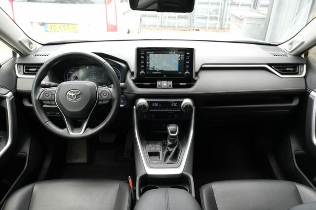Toyota RAV4 2.5 Hybrid Executive Automaat | Panoramic view monitor | Blind S