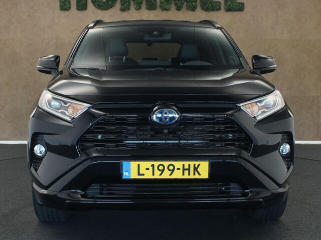 Toyota RAV4 2.5 Hybrid AWD Black Edition - ORIGINEEL NEDERLANDSE AUTO - AFKOMSTIG VAN 1E EIGENAAR - AWD - ALARM KLASSE 3 - ELEKTRISCHE ACHTERKLEP - CAMERA IN BINNENSPIEGEL - DODEHOEK DETECTIE - DRAADLOZE TELEFOONLADER - APPLE CARPLAY/ ANDROID AUTO - PARKEERSENSOREN V