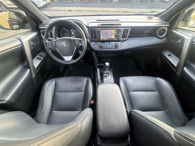 Toyota RAV4 2.5 Hybrid AWD Executive