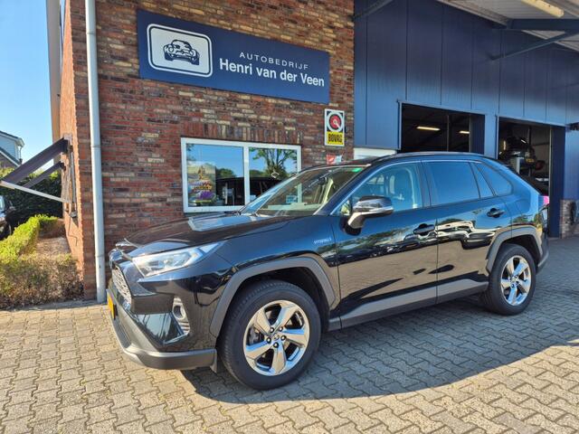 Toyota RAV4 2.5 Hybrid AWD Business Plus, 1650 KG Trekgewicht, Carplay, Camera, Leer, Elektrische A-klep, ALL IN prijs!