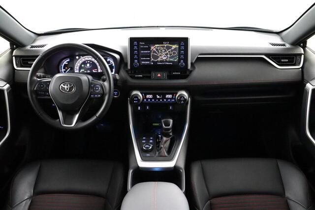 Toyota RAV4 2.5 Plug-in Hybrid AWD Business | Apple Carplay/Android Auto | Parkeersensoren | Stoelverwarming | Leer | Elektrische Achterklep |