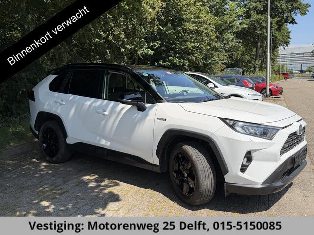 Toyota RAV4 2.5 HYBRID 4WD DYNAMIC PACK GARANTIE TOT 05-2031! SLECHTS 39.000 KM! 1650 KG TREKGEWICHT. STUUR & STOELVERWARMING . NAVIGATIE .PDC V & A .