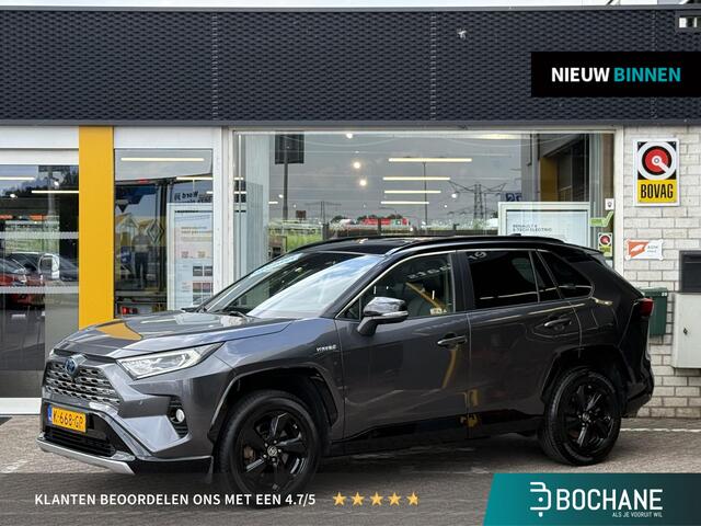 Toyota RAV4 2.5 Hybrid AWD Bi-Tone | Trekhaak | 360 graden camera | Stoelverwarming | Cruise adaptief | Draadloze tel lader |