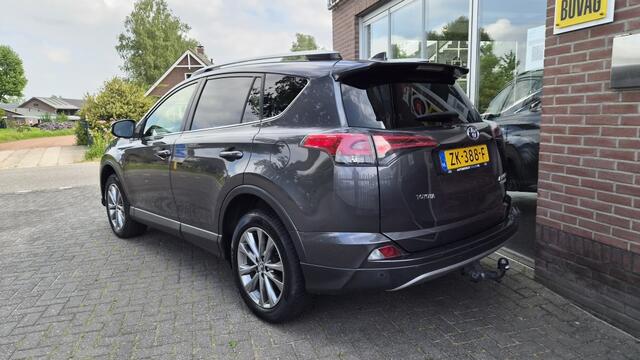 Toyota RAV4 2.5 Hybrid Executive AWD, BSM, JBL, Trekhaak, NL Auto!