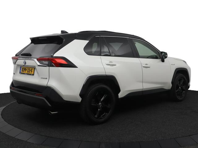 Toyota RAV4 2.5 Hybrid AWD Executive | 360 graden camera | 1650kg trekgewicht | Electrisch panoramadak |