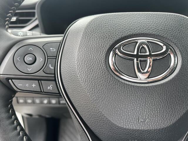 Toyota RAV4 2.5 Plug-in Hybrid AWD GR SPORT | Navigatie | Head up display | Elektrische klep | Stoel- + stuurverwarming |