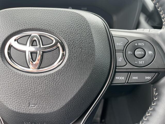 Toyota RAV4 2.5 Plug-in Hybrid AWD GR SPORT | Navigatie | Head up display | Elektrische klep | Stoel- + stuurverwarming |