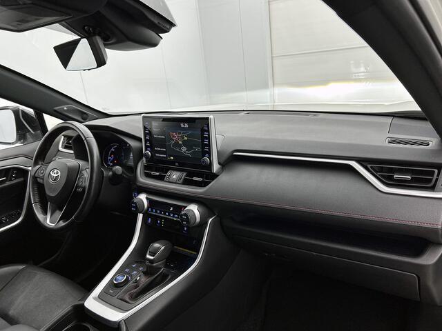 Toyota RAV4 2.5 Plug-in Hybrid AWD Executive | Digitale binnenspiegel | Stoelventilatie & verwarming | Elektrische stoelverstelling met geheugenfunctie