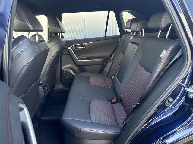 Toyota RAV4 2.5 Plug-in Hybrid AWD Style **TREKHAAK/ PARKEERSENSOREN/ STOELVERWARMING**