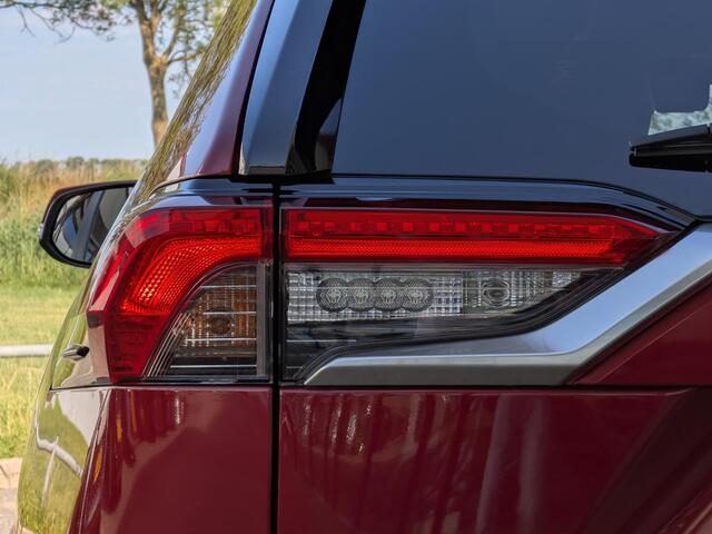 Toyota RAV4 2.5 Hybrid Style | Trekhaak | JBL | Leer | Stoelverw. | Camera | Carplay | Elek. kofferklep