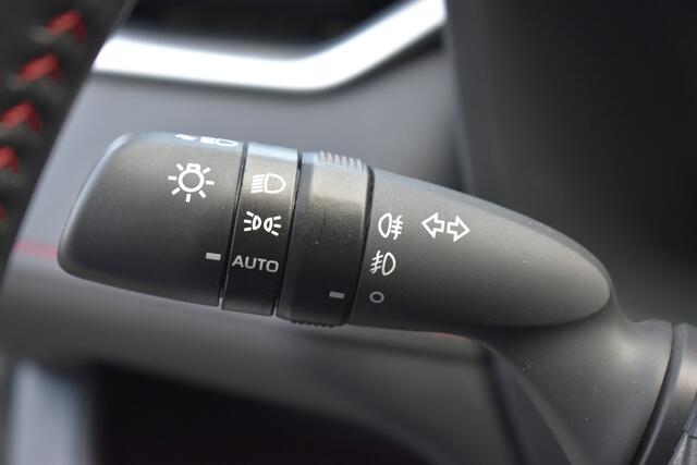 Toyota RAV4 (Suzuki) 2.5 Plug-in Hybrid AWD Style Limited Automaat 306pk | Apple Carplay/Android Auto | Achteruitrijcamera | Cruise Control |